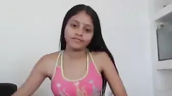 smooth_swett chaturbate crazy slut shows off saggy tits