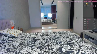 wildsexalexandalexis chaturbate wicked bitch punishes small tits
