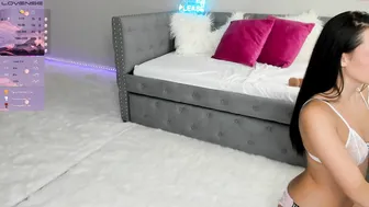 trustori3zent chaturbate wonderful chick removes tight dress