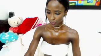 tracyryan chaturbate amazing mare dancing striptease