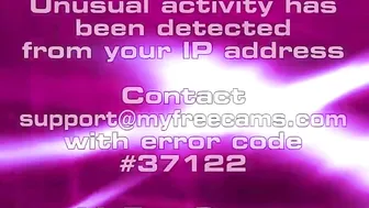 wondervera chaturbate beauty fucks herself in front of the webcam