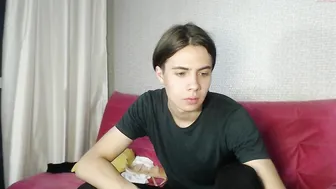 vanessaveles chaturbate slutty babe bares big tits