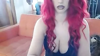 undressjess chaturbate spicy bitch exposes her charms