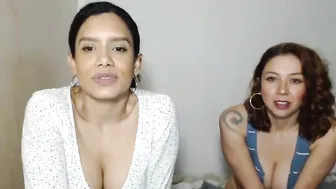 lola_and_carla338 chaturbate and her charms