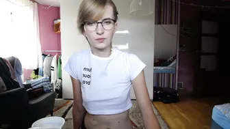 sunny_nicole bitch with big tits rides vagina toy