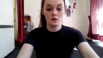 newcastlepanties slut caresses his cap