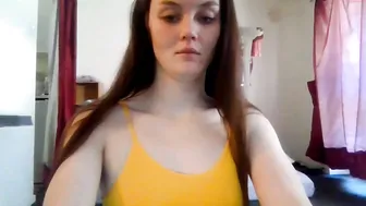 newcastlepanties luscious babes lick cunt in pose