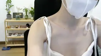 senorita_sweet sexy babe plays with pussy