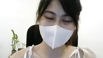 senorita_sweet sexy babe plays with pussy