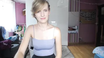 sunny_nicole sexy whore masturbates with a phallus