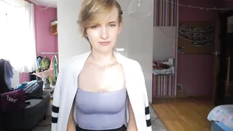 sunny_nicole sexy whore masturbates with a phallus