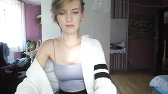 sunny_nicole sexy whore masturbates with a phallus