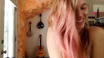 highpillows mature mare fingering vagina