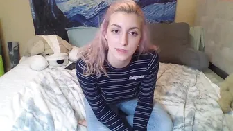 phoebe_rose Busty doll