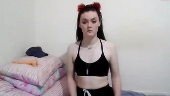 newcastlepanties Bitch in heels