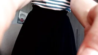 stretchinggirl cute babe jerks off with sex toys