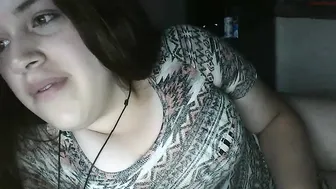 klanashy gorgeous girl masturbates cunt