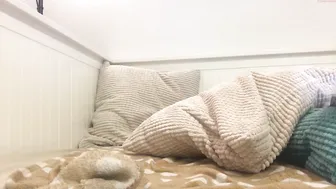 heanah whore in stockings