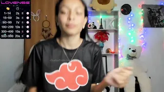 keygr05 Spicy brunette