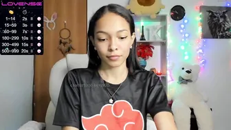 keygr05 Spicy brunette