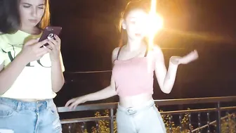 badgirls96 showing her butt