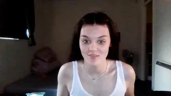 newcastlepanties Sultry brunette