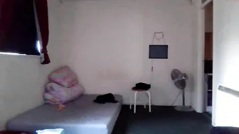 newcastlepanties Sultry brunette