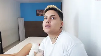 lexa_and_jacob sexy blonde pulls pussy hand