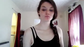 newcastlepanties luxurious lady boldly hammering her ass