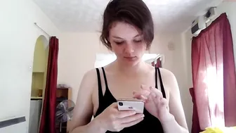 newcastlepanties luxurious lady boldly hammering her ass