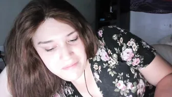 klanashy beautiful chick divinely caresses charms