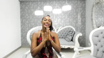 shantallknowless hot harlot fingering vibrator