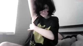 xx_buggy cute slut gets exposed on camera