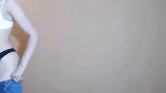 badgirls96 skinny girl posing nude