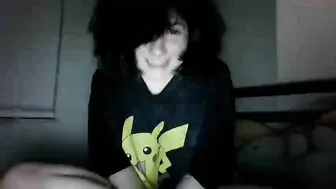 xx_buggy young beauty seduces the virgin body