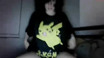 xx_buggy young beauty seduces the virgin body