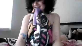 xx_buggy restless stallion fucking pussy