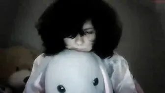 xx_buggy slutty slut masturbates shaved pussy