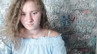 helen_lee impressive babe dancing striptease
