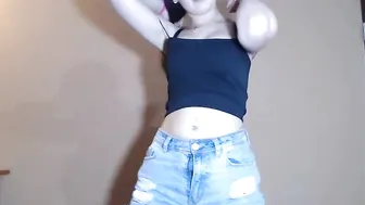 badgirls96 incendiary trash is engaged in double penetration