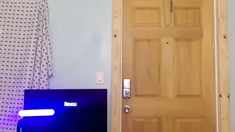 alicakes19 tasty babe fucks her anus