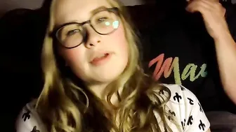 finandfern Cute asian