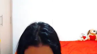 lia_tony_athletic lush ass shows its shape