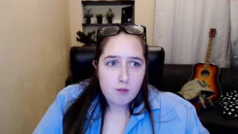 meatball naughty nipple exposes her body