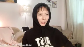 b_meow chic orgasm