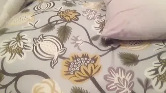 6persiankitty9 attractive model entertains erotic shows