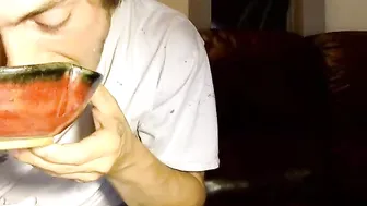 finandfern elegant slut takes off her underwear