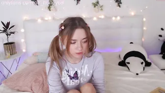 honey_devildoll mature doll doll fucks pussy