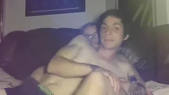 finandfern Solo caresses