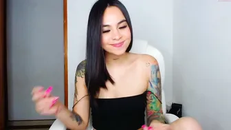 angeliki_belle7 lustful skin jerks off shaved cunt